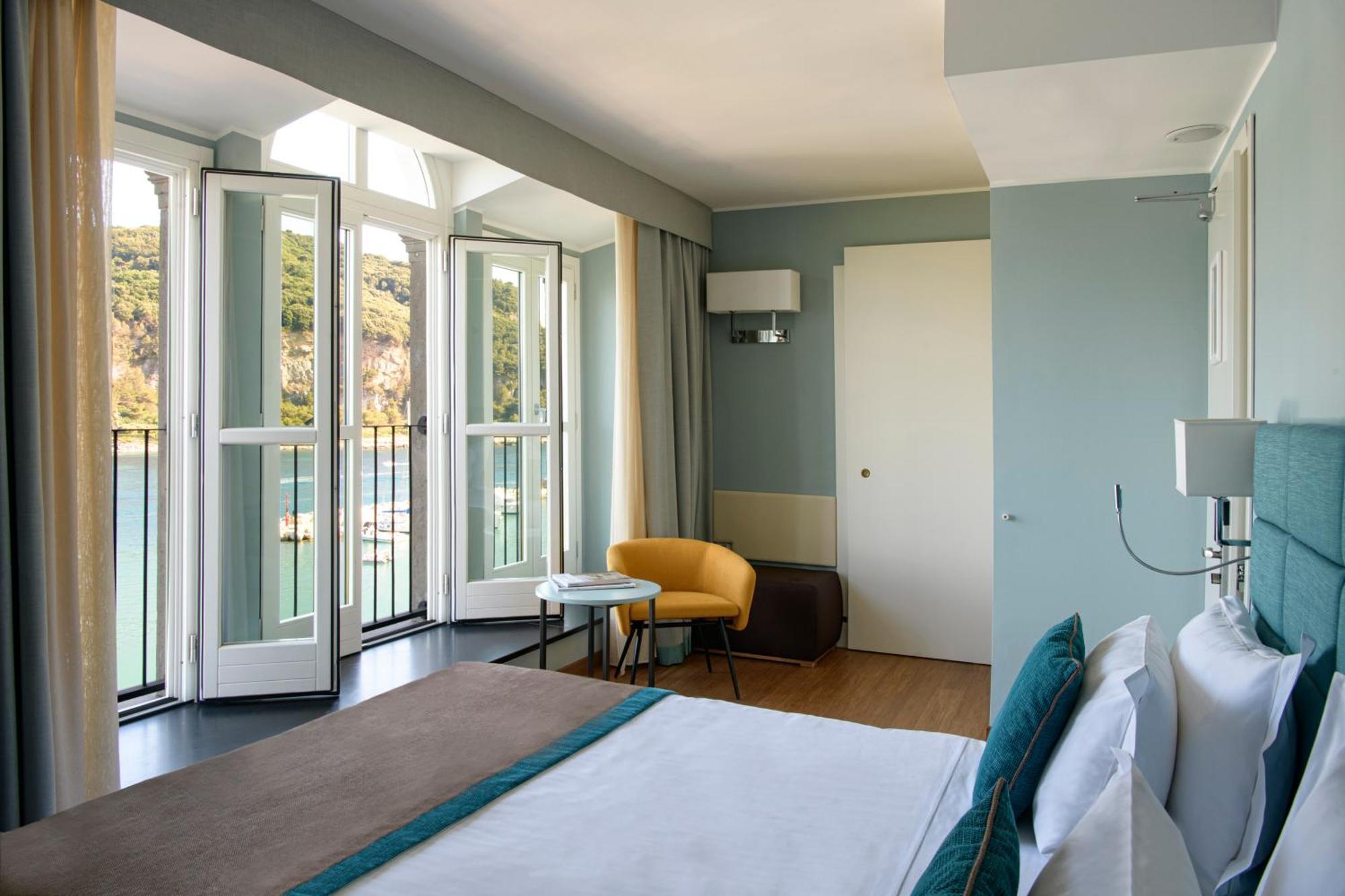 Grand Hotel Portovenere Porto Venere Exteriör bild